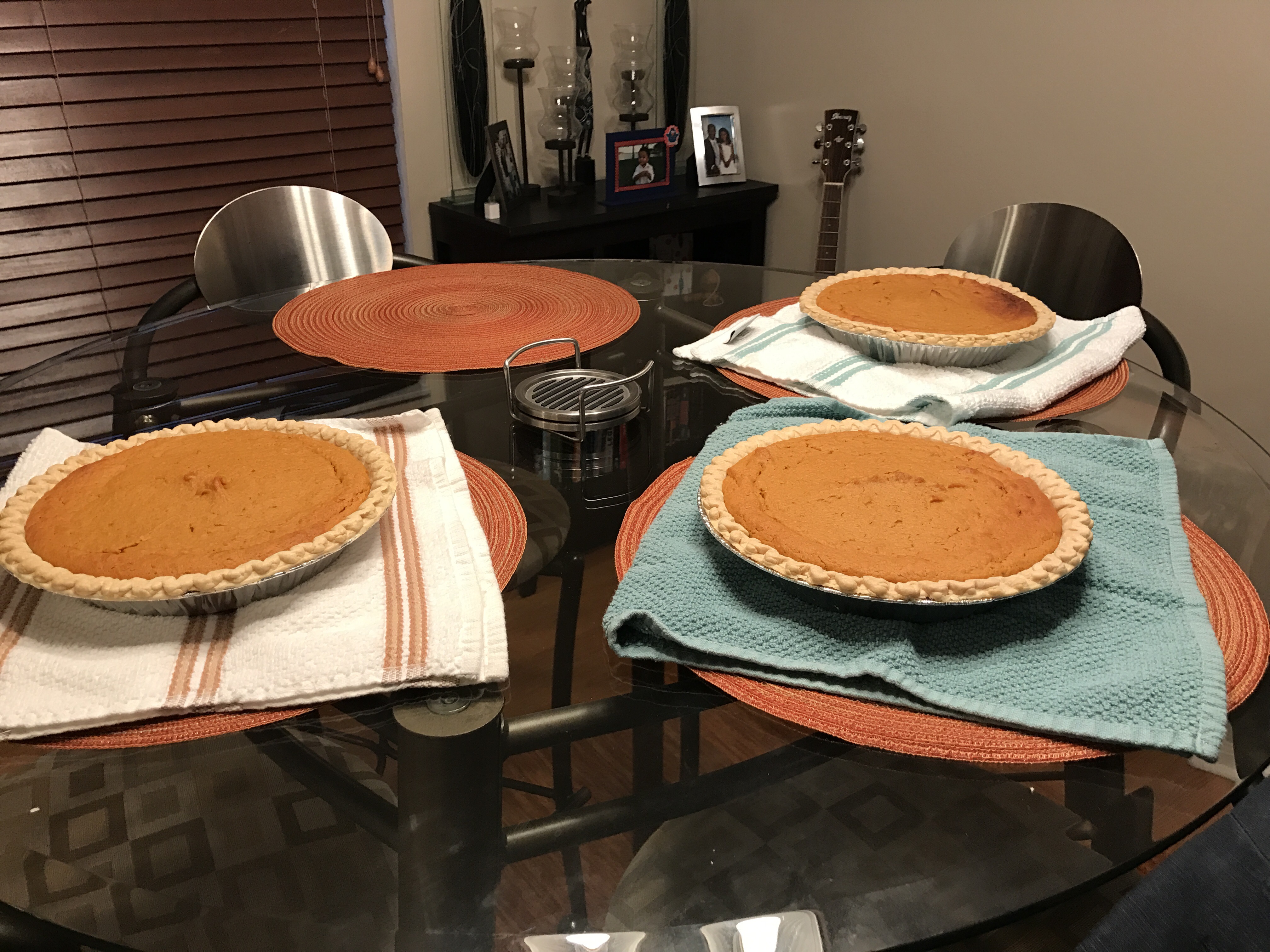 “Sweet-Manaetuh Pies”